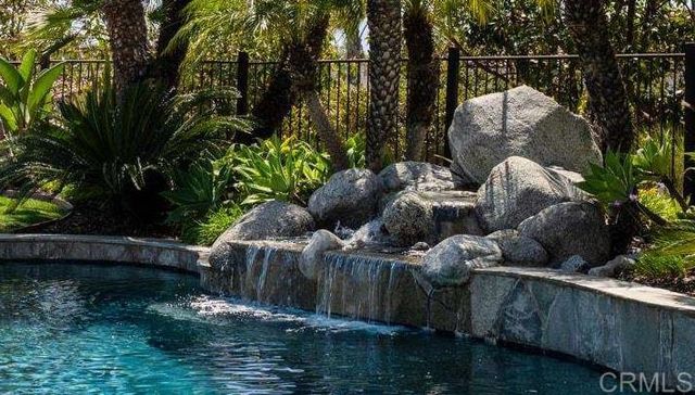 7949 Sitio Redonda, Carlsbad, CA 92009
