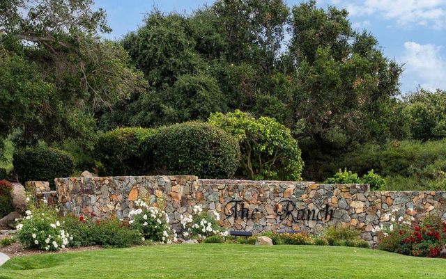 7949 Sitio Redonda, Carlsbad, CA 92009