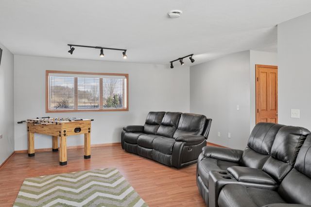 310 Art Street NW, New Prague, MN 56071