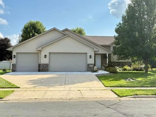 310 Art Street NW, New Prague, MN 56071