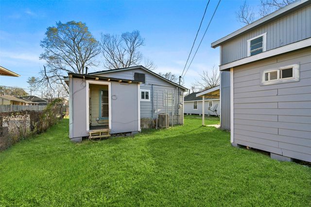 1905 9th Street, Galena Park, TX 77547