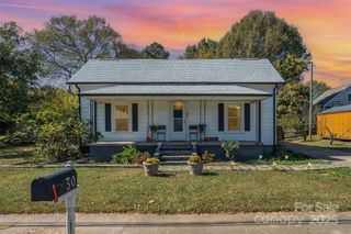 30 Selma Drive, Mooresville, NC 28115