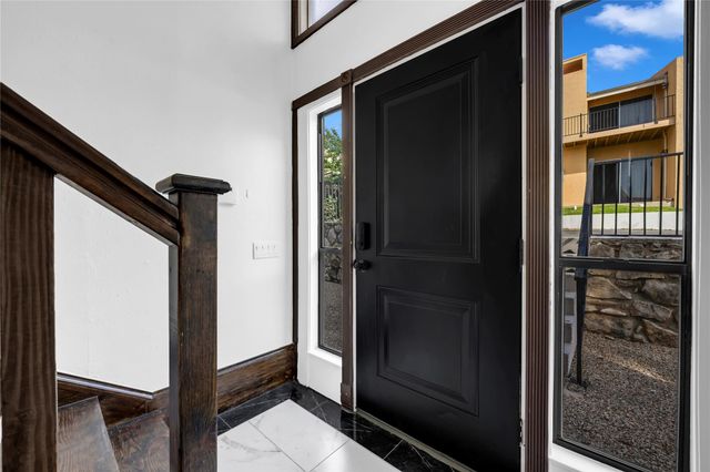 402 Hi Stirrup E2, Horseshoe Bay, TX 78657