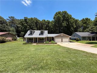104 Belair Lane, Stockbridge, GA 30281