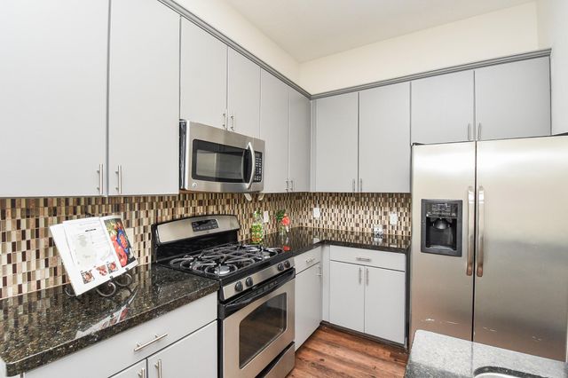 71 Aventura Place, The Woodlands, TX 77389