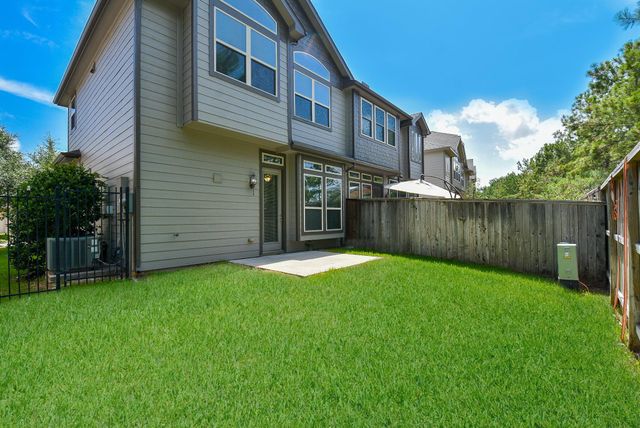 71 Aventura Place, The Woodlands, TX 77389