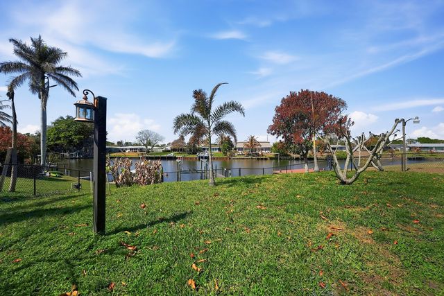 210 Ramie Lane, Port St. Lucie, Port St Lucie, FL 34952