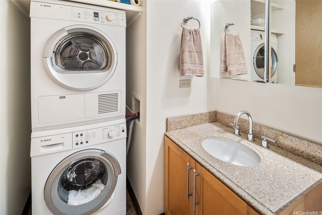 1634 Makiki Street 1101, Honolulu, HI 96822