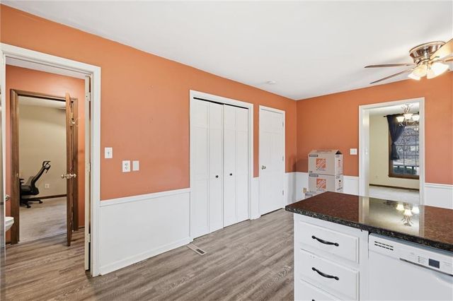 107 14TH Avenue, Greenwood, MO 64034