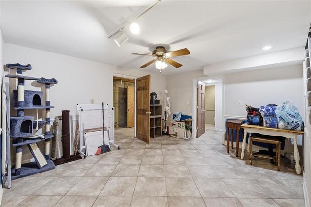 107 14TH Avenue, Greenwood, MO 64034