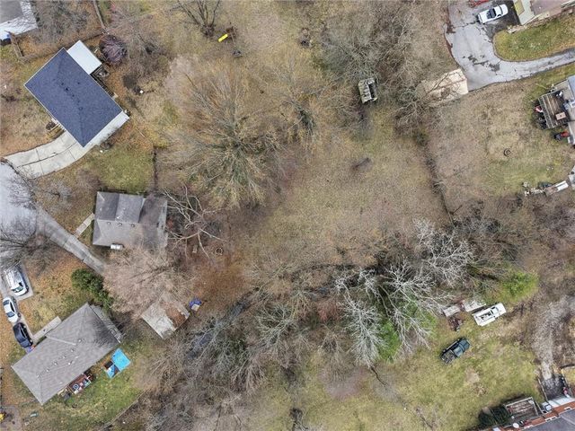 107 14TH Avenue, Greenwood, MO 64034