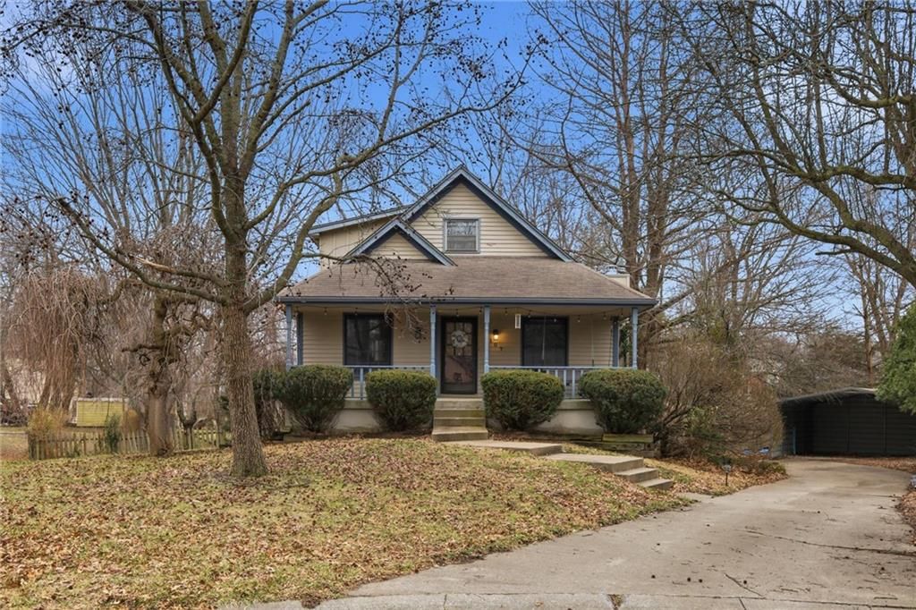 107 14TH Avenue, Greenwood, MO 64034