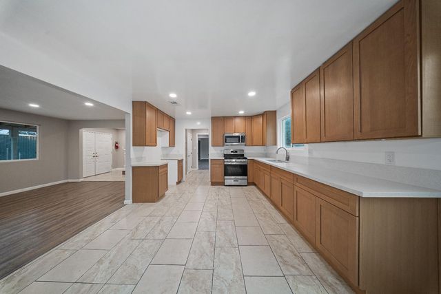 5755 8th St, Sheridan, CA 95681