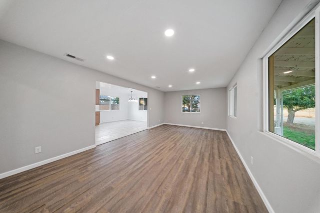 5755 8th St, Sheridan, CA 95681