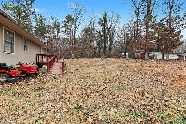 5404 Pine Level Drive, Browns Summit, NC 27214