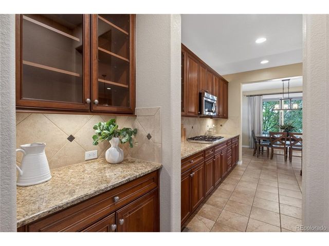 391 Maplehurst Dr, Highlands Ranch, CO 80126