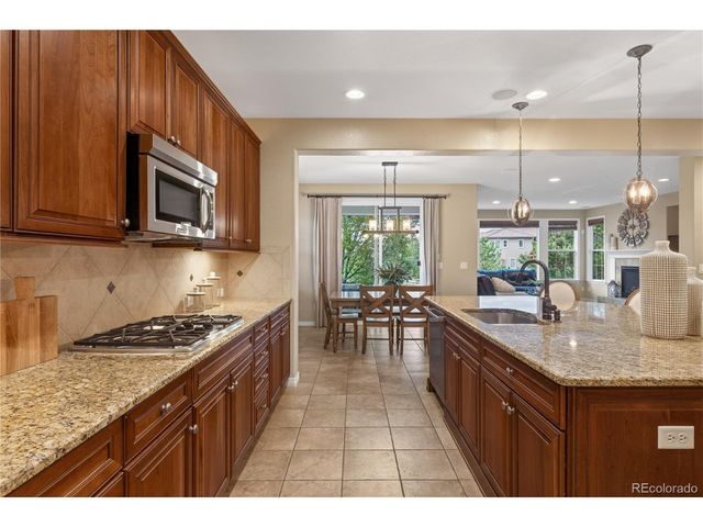 391 Maplehurst Dr, Highlands Ranch, CO 80126