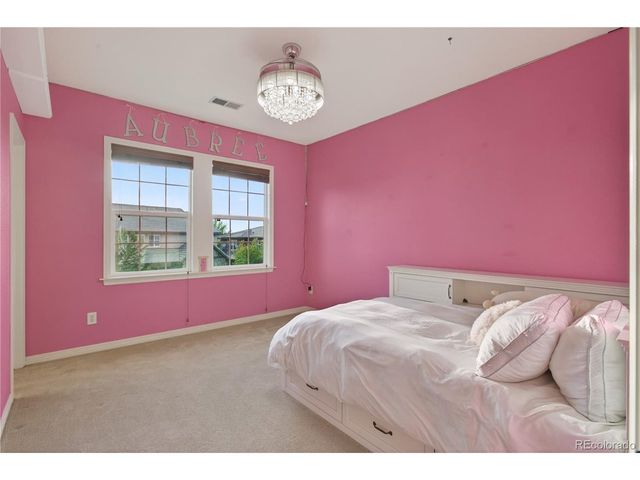 391 Maplehurst Dr, Highlands Ranch, CO 80126