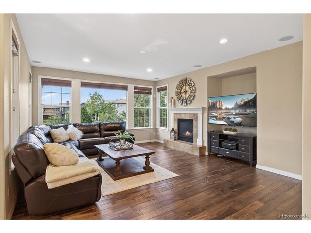 391 Maplehurst Dr, Highlands Ranch, CO 80126