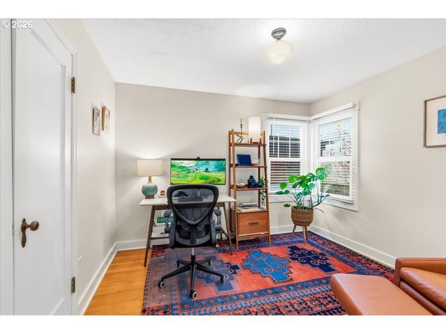 7124 N MONTANA Ave, Portland, OR 97217