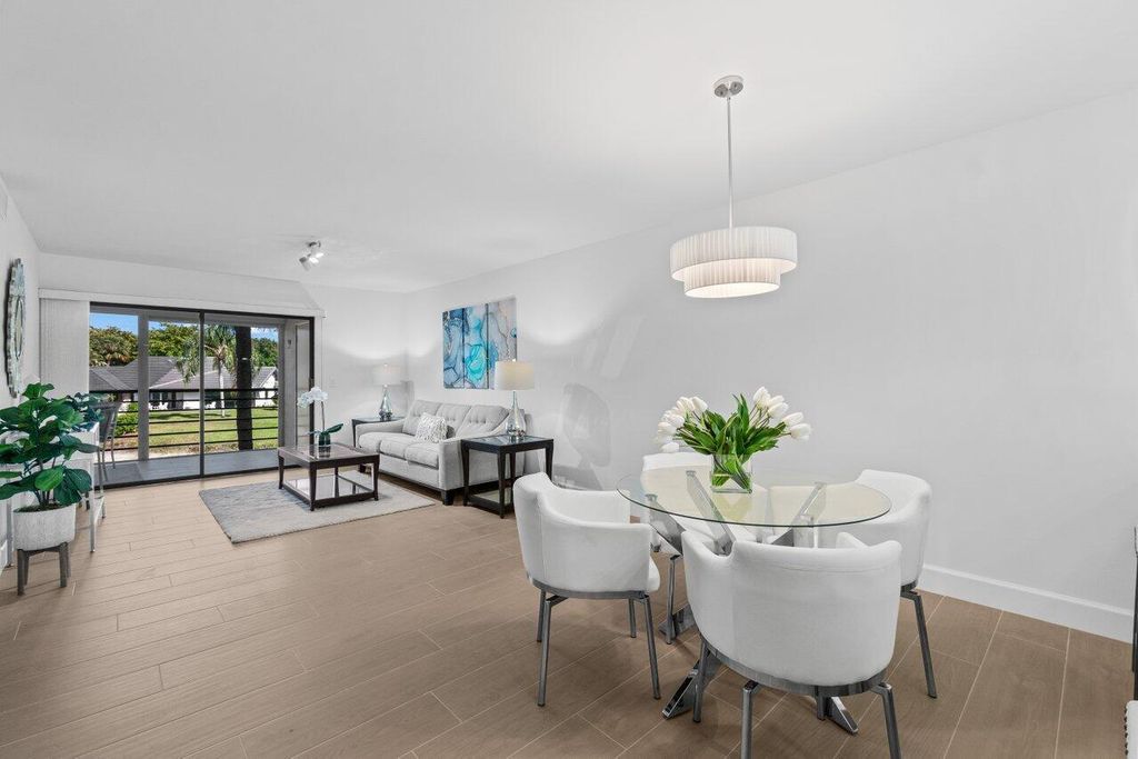 10092 Cedar Point 204 Boulevard 204, Boynton Beach, FL 33437