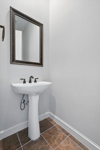 6755 Plaza Via, Irving, TX 75039