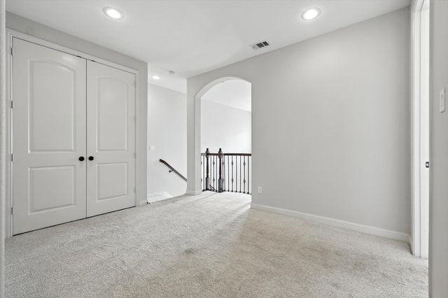 6755 Plaza Via, Irving, TX 75039