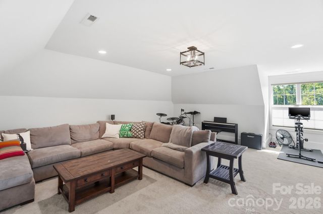 6545 Gardner Lane, Charlotte, NC 28270