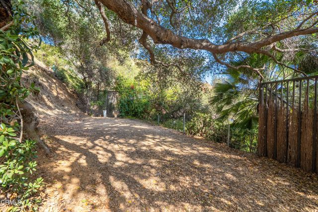 2026 Laurel Canyon Boulevard, Los Angeles, CA 90046