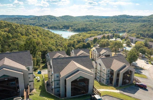 38 Lantern Bay Road 2, Branson, MO 65616