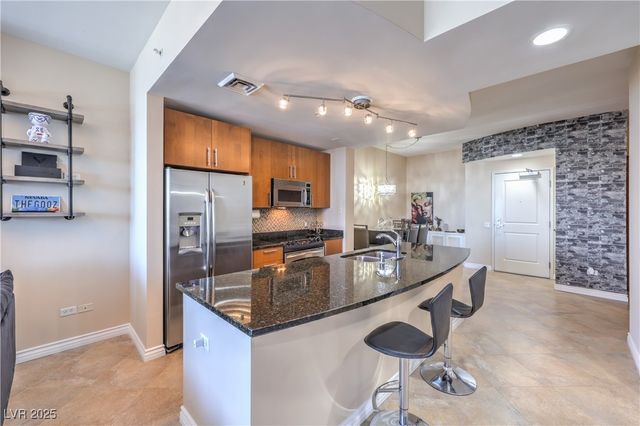 200 West Sahara Avenue 2210, Las Vegas, NV 89102