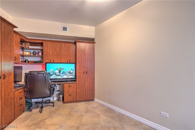 200 West Sahara Avenue 2210, Las Vegas, NV 89102