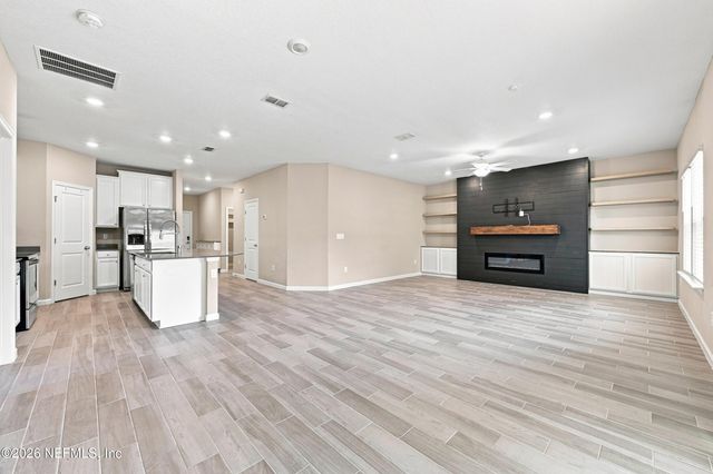 10206 NALA Lane, Jacksonville, FL 32218
