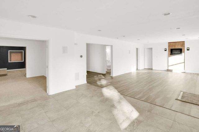 5280 Lakerock Way SW, Atlanta, GA 30331