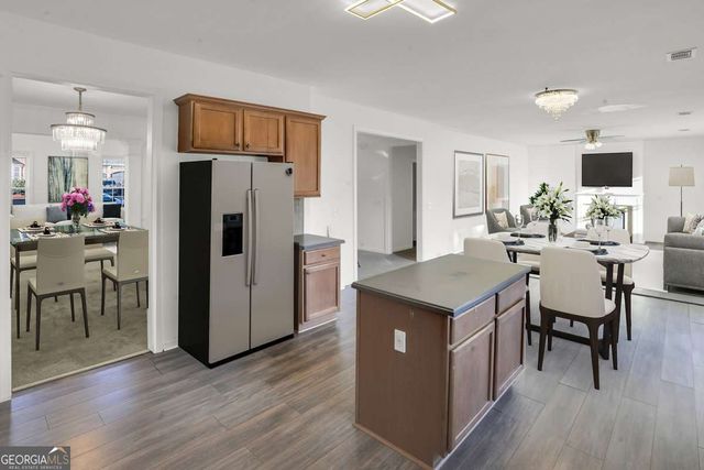 5280 Lakerock Way SW, Atlanta, GA 30331