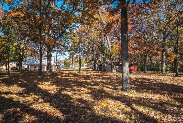 995 Lake Road, Sullivan, MO 63080