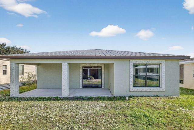 35 S Alhambra Lane, Port St Lucie, FL 34952