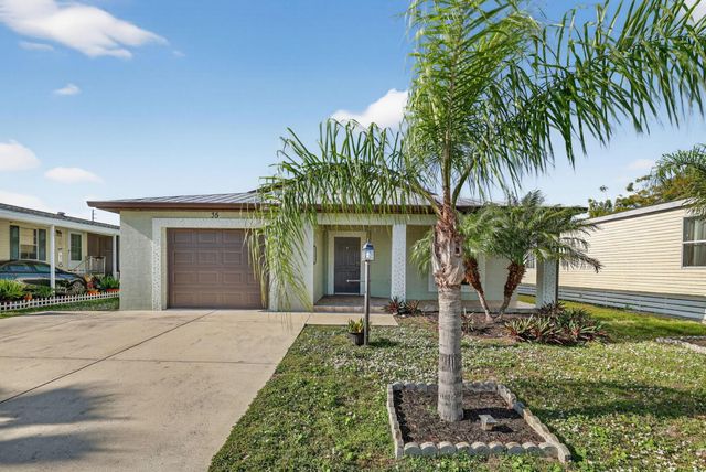 35 S Alhambra Lane, Port St Lucie, FL 34952