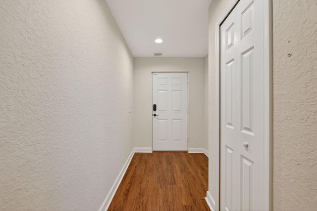 35 S Alhambra Lane, Port St Lucie, FL 34952