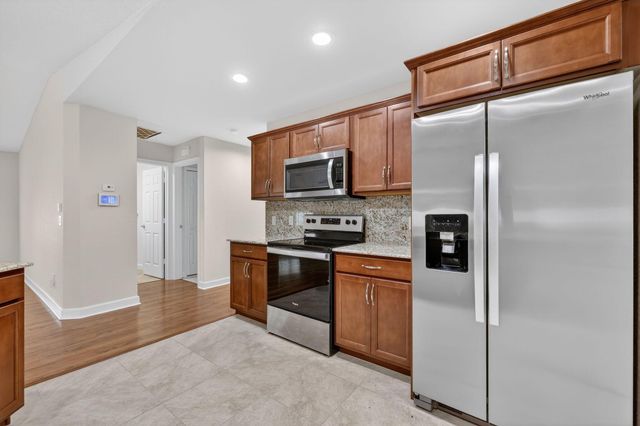 35 S Alhambra Lane, Port St Lucie, FL 34952