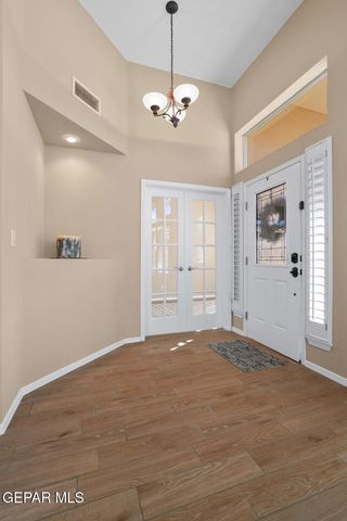 6673 CABANA DEL SOL Drive, El Paso, TX 79911