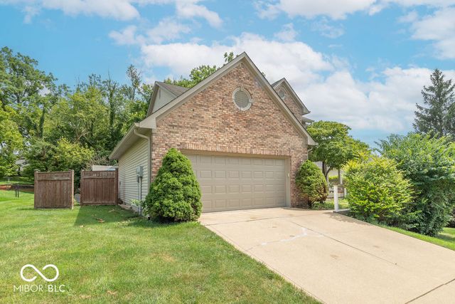 619 Charnwood Parkway, Beech Grove, IN 46107