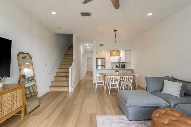 320 ISLAND WAY 209, Clearwater Beach, FL 33767