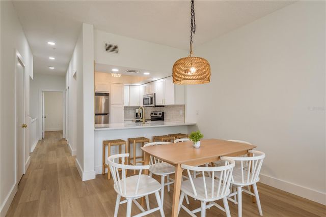 320 ISLAND WAY 209, Clearwater Beach, FL 33767