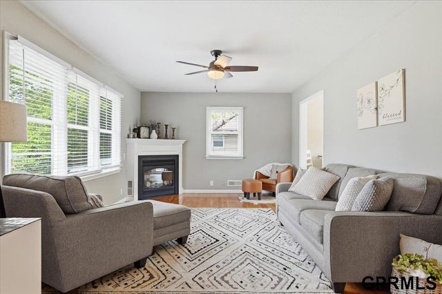 3365 S 108 Street, Omaha, NE 68144