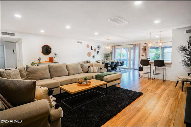 1831 E CORNELL Drive, Tempe, AZ 85283