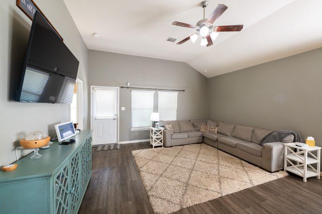 18441 Sunrise Pines Drive, Montgomery, TX 77316