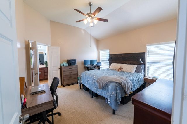 18441 Sunrise Pines Drive, Montgomery, TX 77316