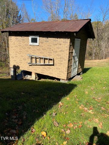 12329 Crab Orchard Road, Coeburn, VA 24230