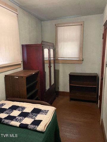 12329 Crab Orchard Road, Coeburn, VA 24230